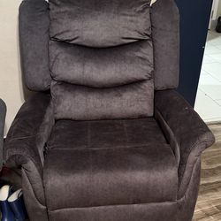 Rocking chair seat with vibration slight massage (control)