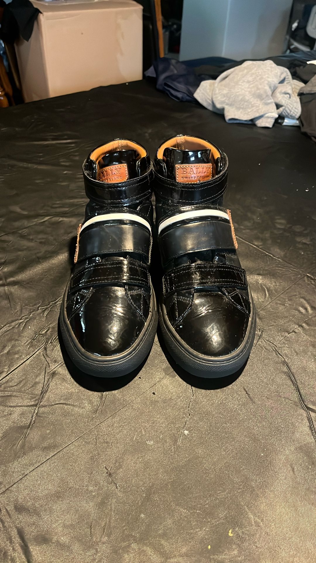 Ballys Size 7y 70$