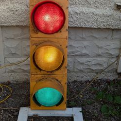 Electric Working Street Lamp 