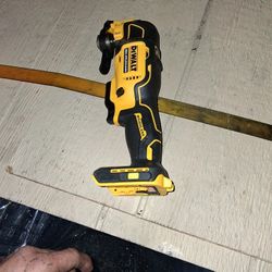DeWalt Atomic Multi-tool