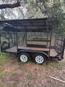 W W Dual-Axle Enclosed Mesh Utility Trailer