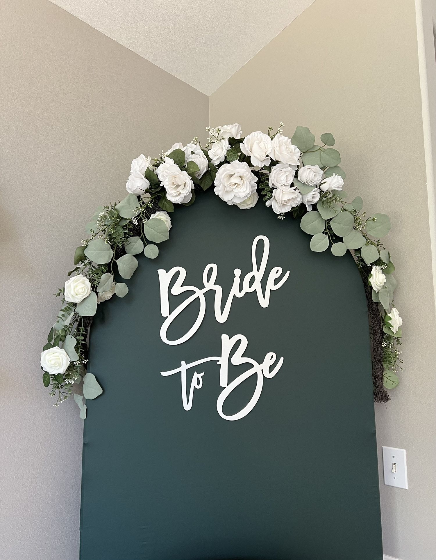 6 Foot Arch ( As Shown  With 4 Pieces) 