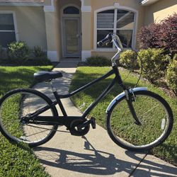 Giant Beach Cruiser/ Hybrid 