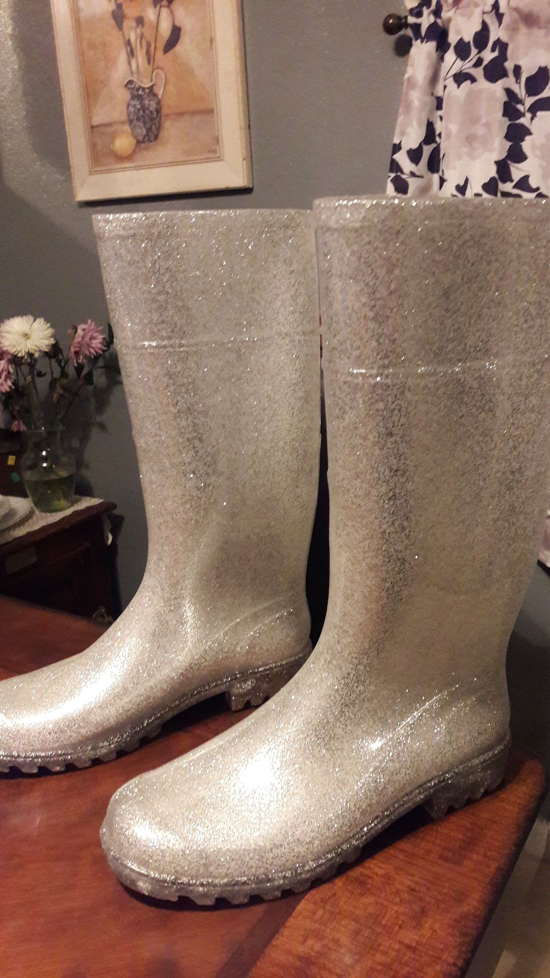 Ladies silver glitter rain boots size 7. New never used