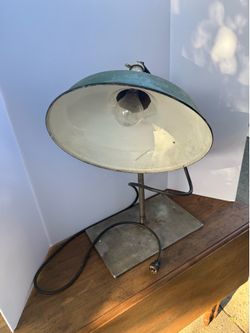 Vintage Bryant Industrial Factory Work Lamp Porcelain Enamel Machine Shop Light