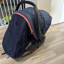 Even Flow Car Seat And Base 