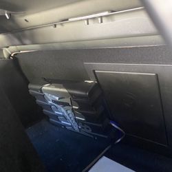 Kicker Bass Speaker And Kicker Amp
