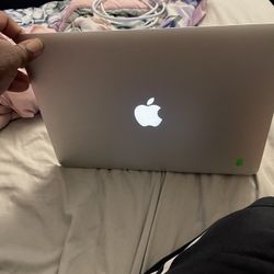 MacBook Air13