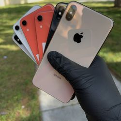 iPhone 8 / 8 Plus / X / XR / XS Max & Unlocked / International Available