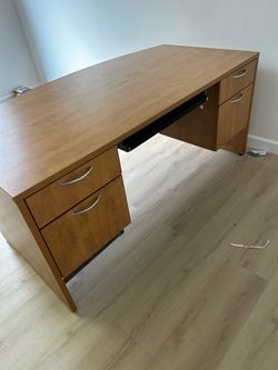 Wood Office Desk with Drawers
