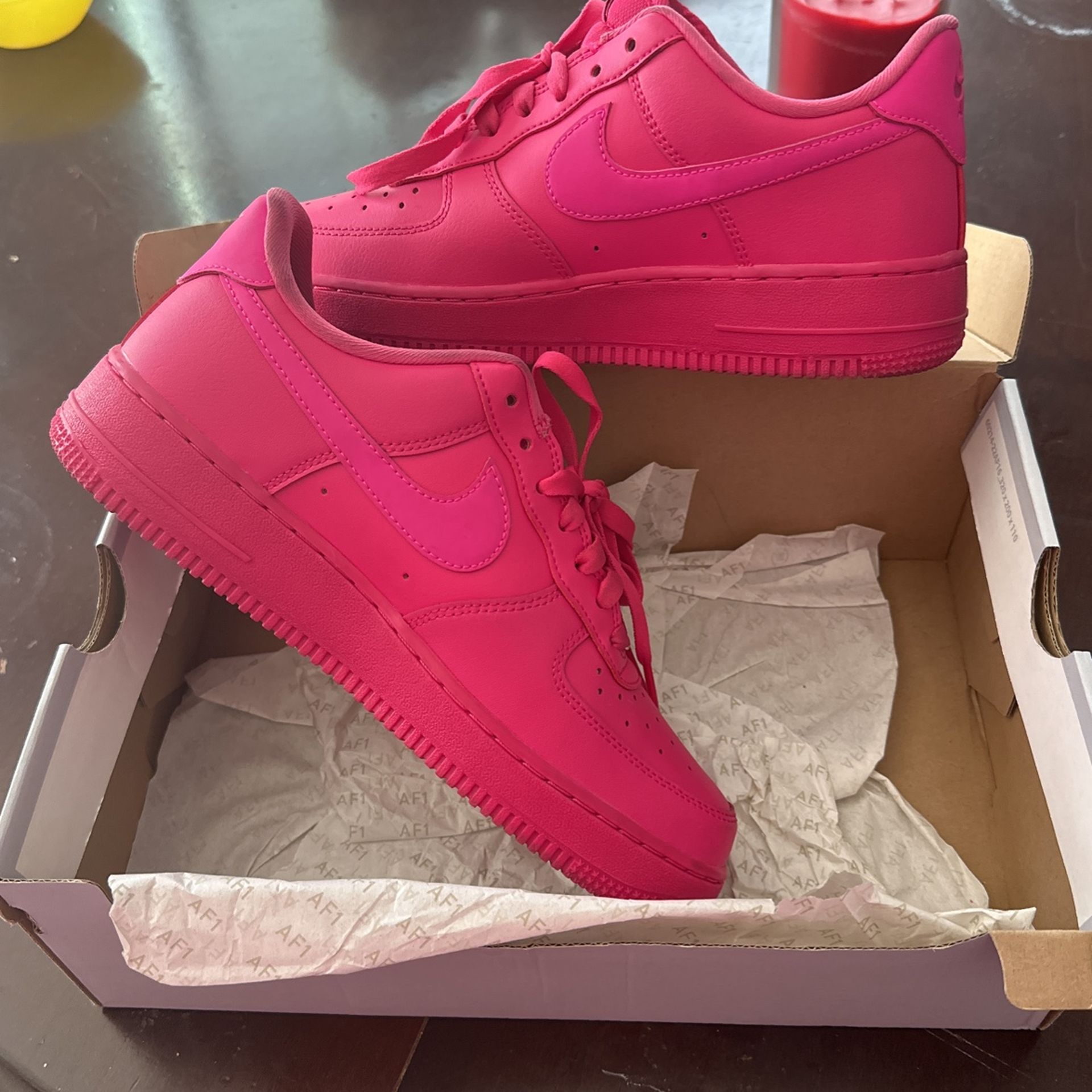 Women Nike Air Forces Men 7.5 Women 8.5