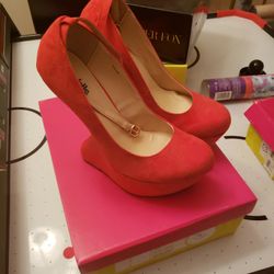 Size 8 Red Platform