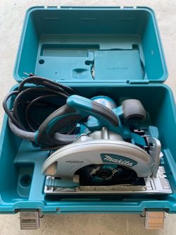 Makita 5007MG Circular Saw