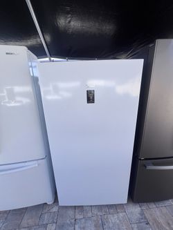 Upright Freezer 