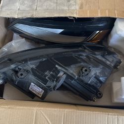 2017 Jetta Tsi OEM Headlight Housings