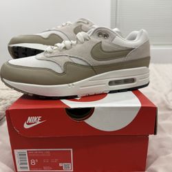 Nike Air Max Size 8