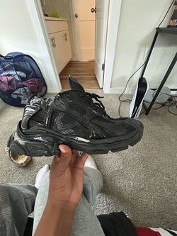 Balenciaga led runners