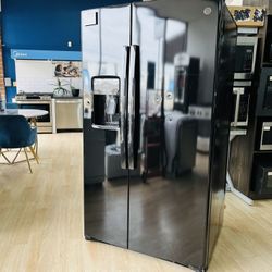 GE 25.1 Cu. Ft. Side-By-Side Refrigerator Model #:GSS25IGNBB