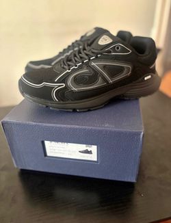 Dior B30