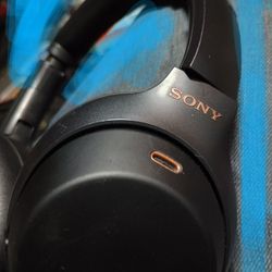 Sony Headphones WH 1000x M3