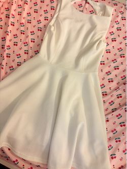 White Open Back  Textured Sleeveless Dress