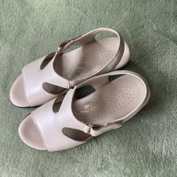 Sas Sandals 6.5 WW