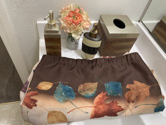 Bathroom decorations