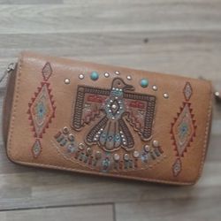 Ladies Wallet Bŕoŵm $10