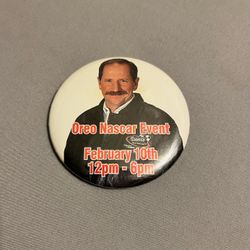 2001 Dale Earnhardt Sr. Official Oreo NASCAR Event Button Pin February 10th, 2001