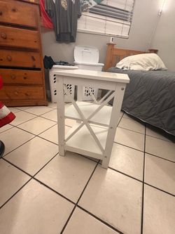 White Wood End Table with Bottom Shelf
