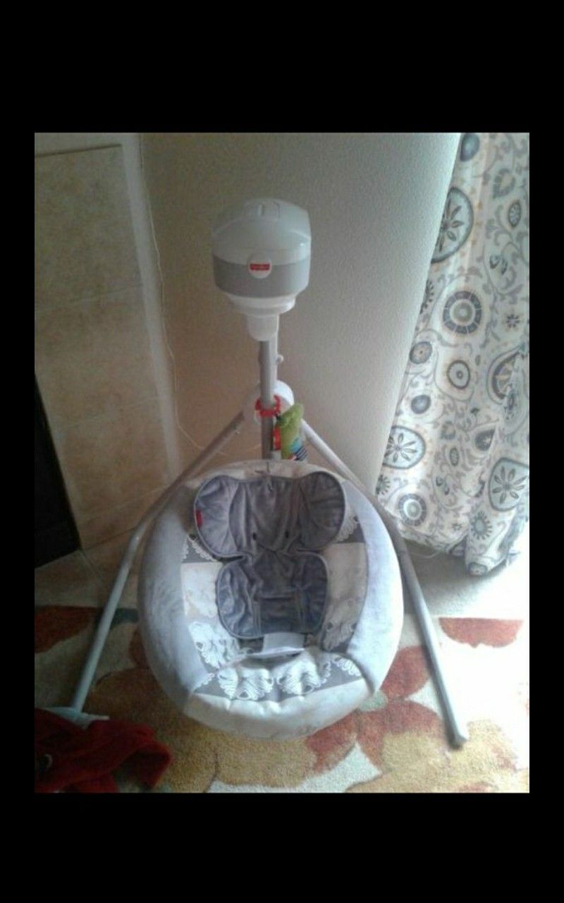 Baby swinging