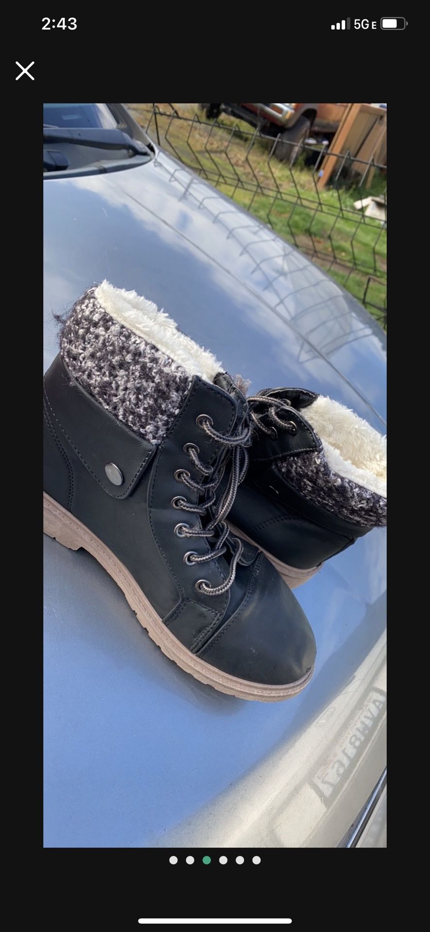 Women And Youth Boots Size 8.5 Brand New Perfect For Winter