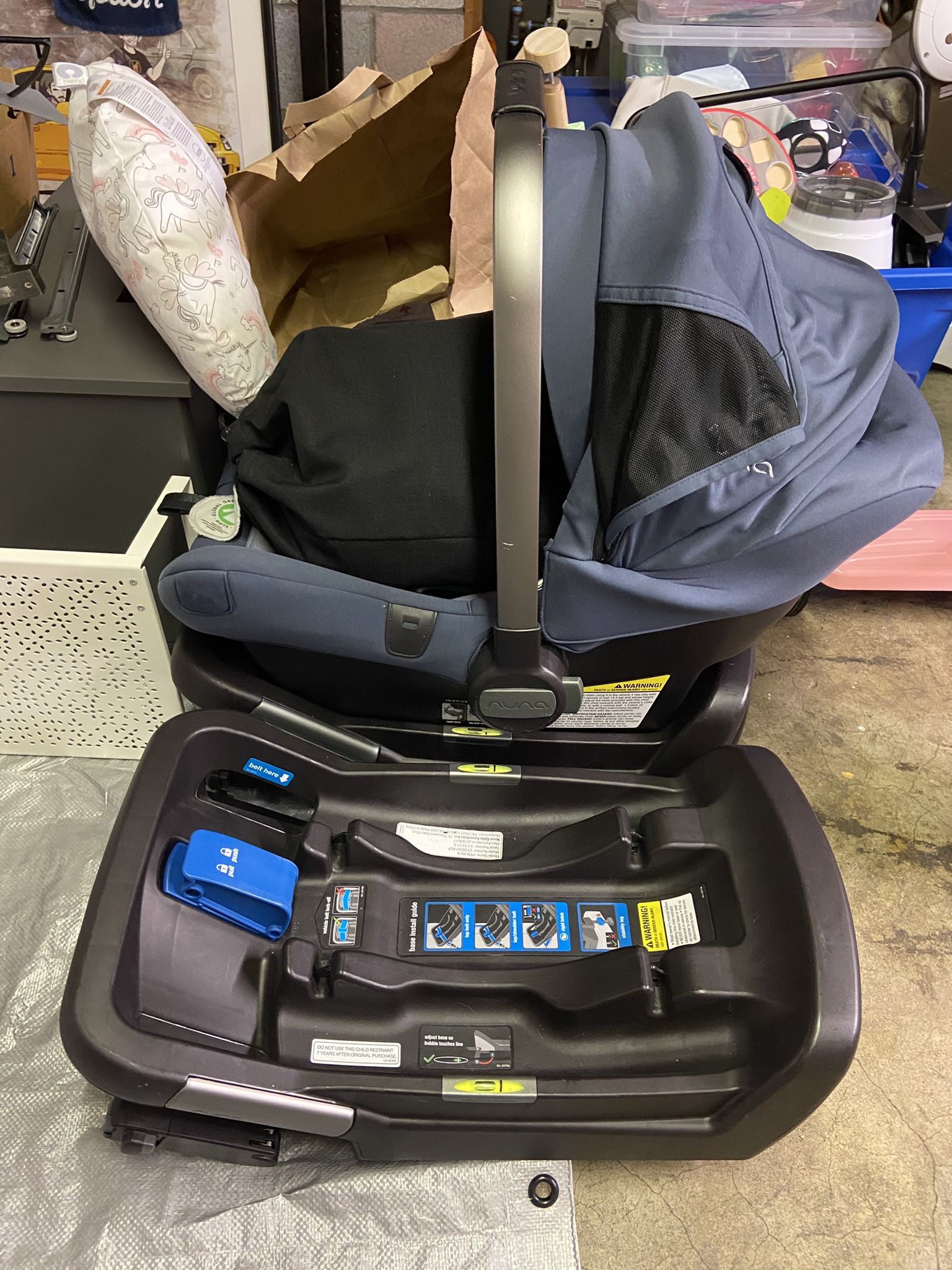 Nuna PIPA Infant Carseat & Bases, Mockingbird Stroller Adapter