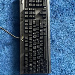 Corsair Gaming Keyboard 