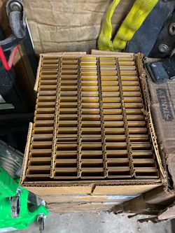 Flooring and siding staples 1-1/2"