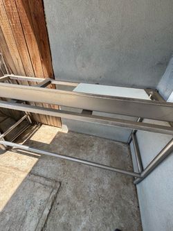 Stainless steel cutting board table
