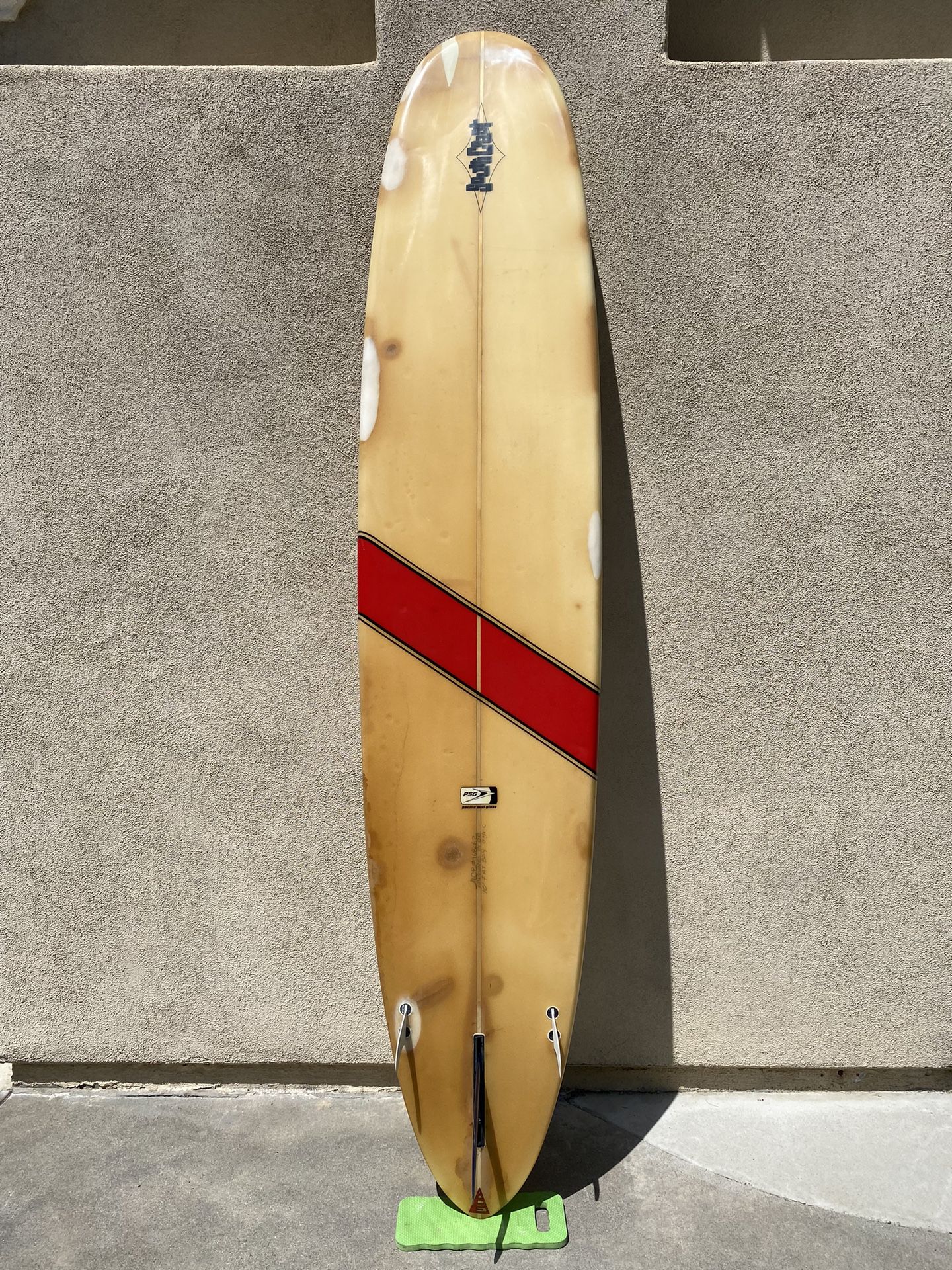 Surfboard 10’