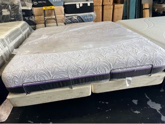 King ajustable with matttess memory foam