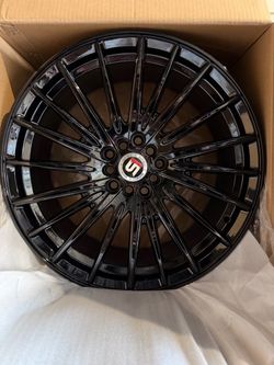 Nissan Altima wheels & tires 18”