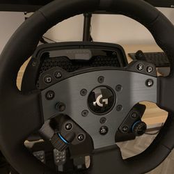 Logitech Pro - Sim Racing Wheel & Pedals