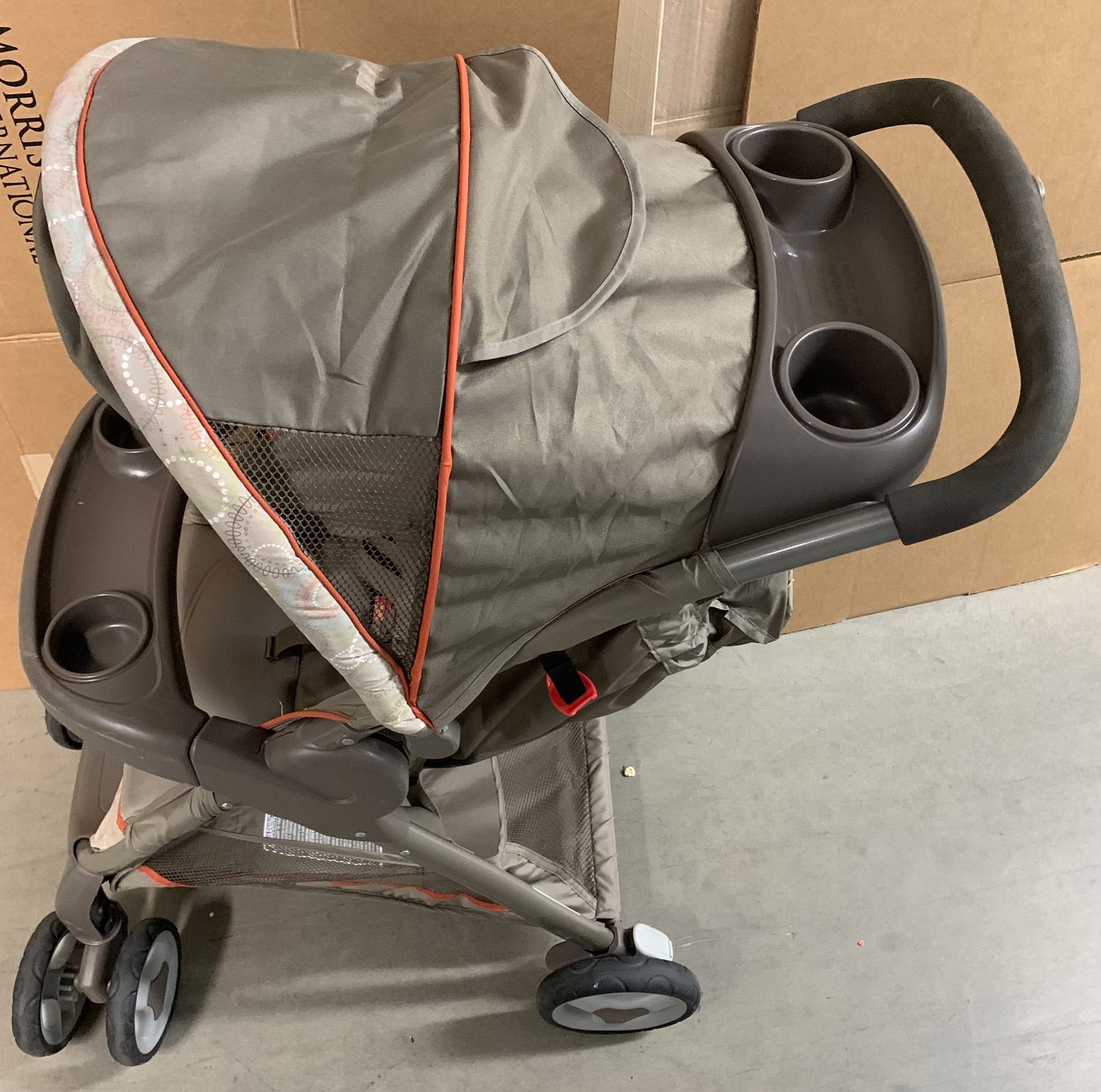 Graco Baby Stroller in good working conditions