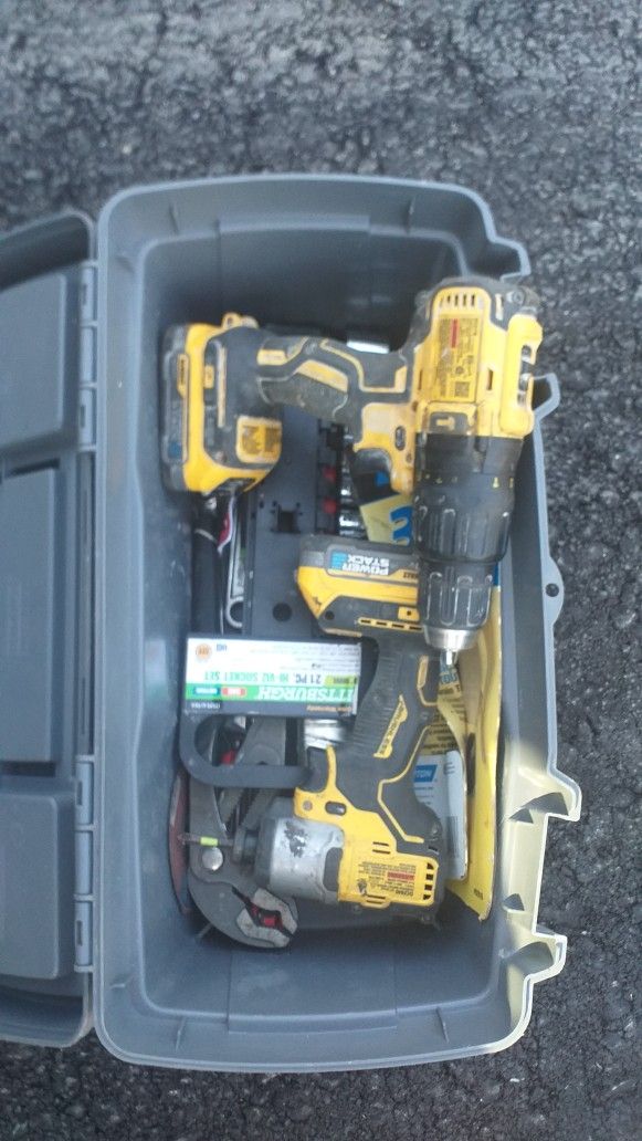 touls and Hardware used but good
