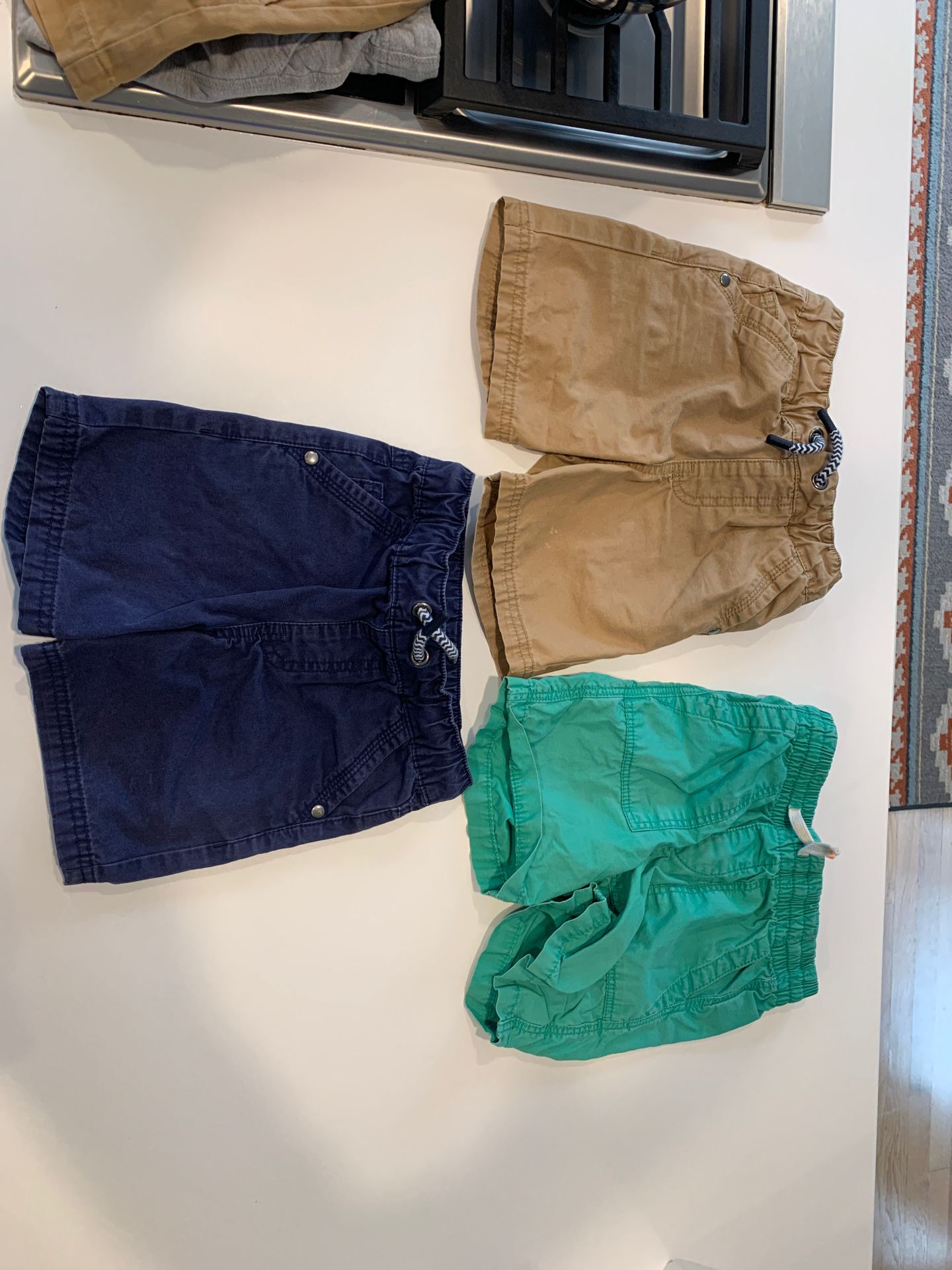 Size toddler 3-4 year old shorts