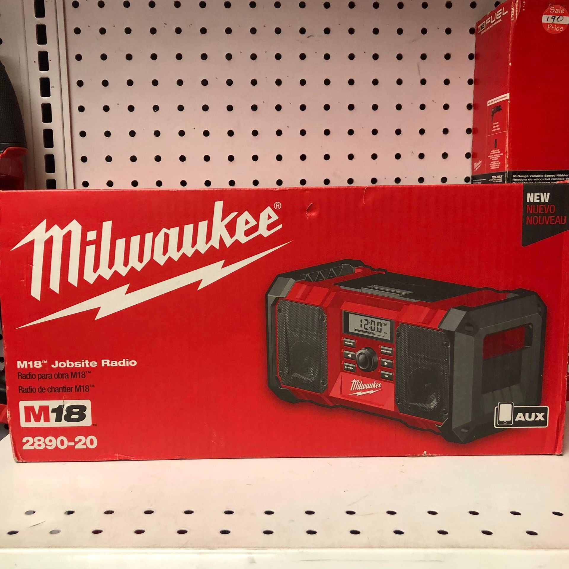 Milwaukee New M18 Radio