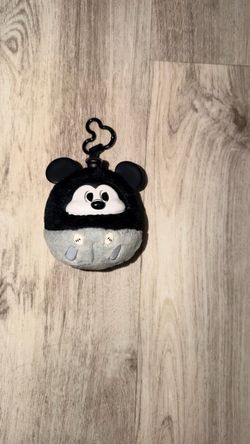 Miniso steamboat Mickey keychain Disney