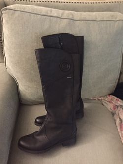 Women’s rockport boots