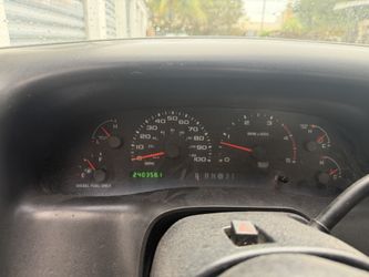 2002 Ford F-550 7.3L Power Stroke Diesel Dually Flatbed