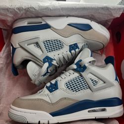 Jordan 4 military blue size 5