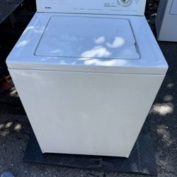 Kenmore Washer In Great Working Condition 