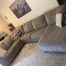 Free Delivery U Shaped Sectional Couch